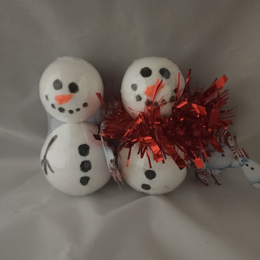 Snowman Christmas Bath Bomb - Stacy's Soap Suds